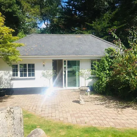Chadham Pines Cottage Poole Exterior photo